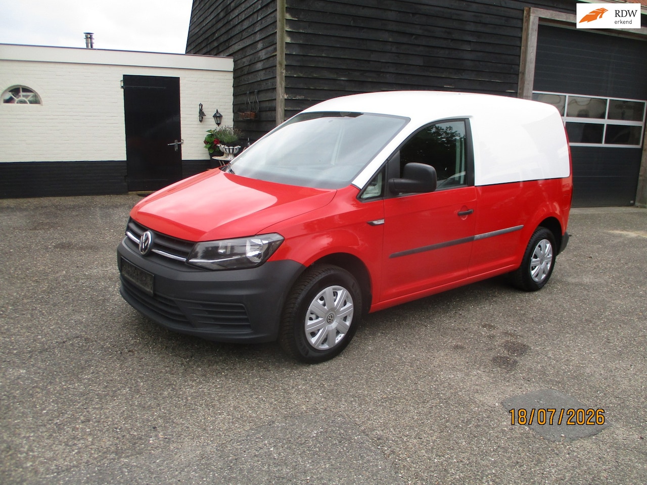 Volkswagen Caddy - 1.6 TDI L1H1 Trendline DUITSE REGISTRATIE. 10-2016 - AutoWereld.nl