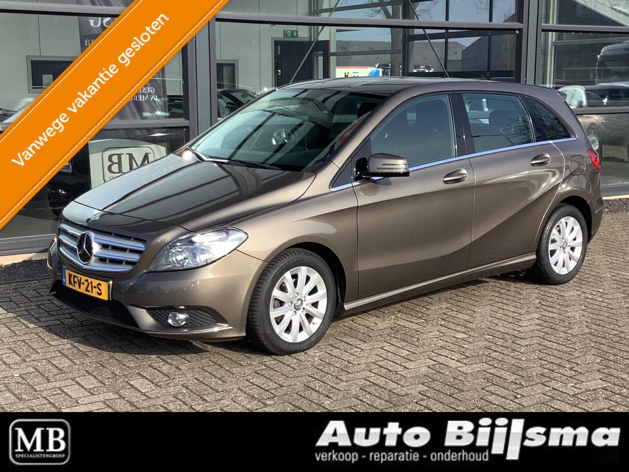 Mercedes-Benz B-klasse - 180 automaat, navi, cruise, parkeersensoren - AutoWereld.nl