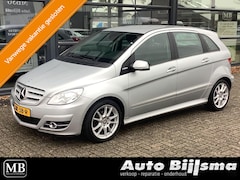 Mercedes-Benz B-klasse - 160 BlueEFFICIENCY parkeersensoren airco trekhaak
