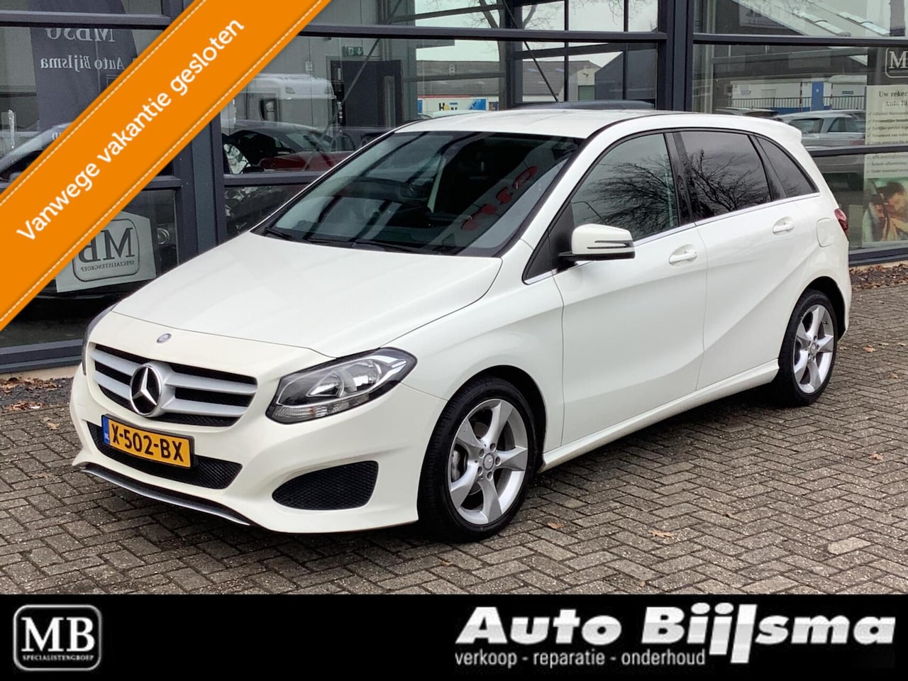 Mercedes-Benz B-klasse - 180 Blue Efficiency achteruitrijcamera, Apple CarPlay, face lift - AutoWereld.nl