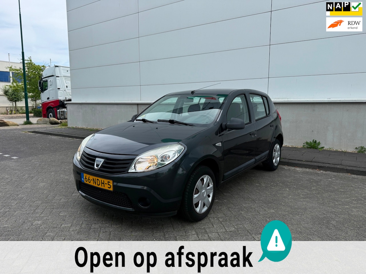 Dacia Sandero - 1.2 Ambiance AIRCO/ELEKTRISCHE RAMEN/NAP/NWE APK/1E EIGENAAR - AutoWereld.nl