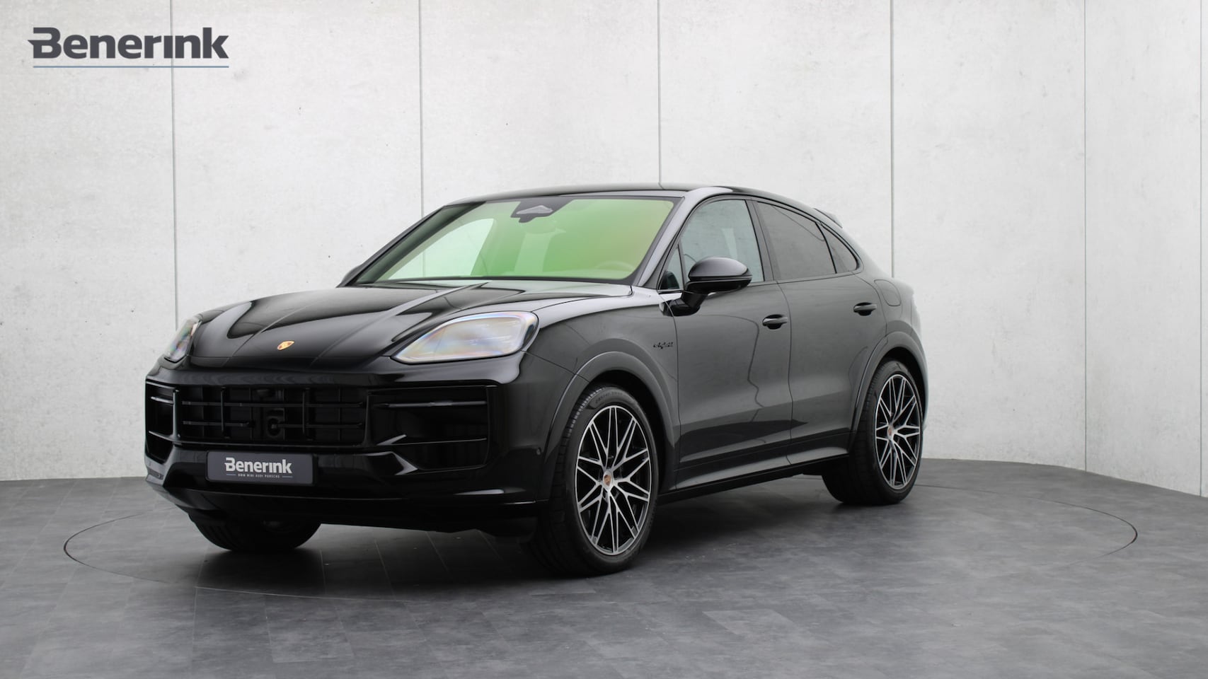 Porsche Cayenne Coupé - 3.0 E-Hybrid Black Edition SportDesign | InnoDrive | Soft-Close | Bijrijdersdisplay | Trek - AutoWereld.nl