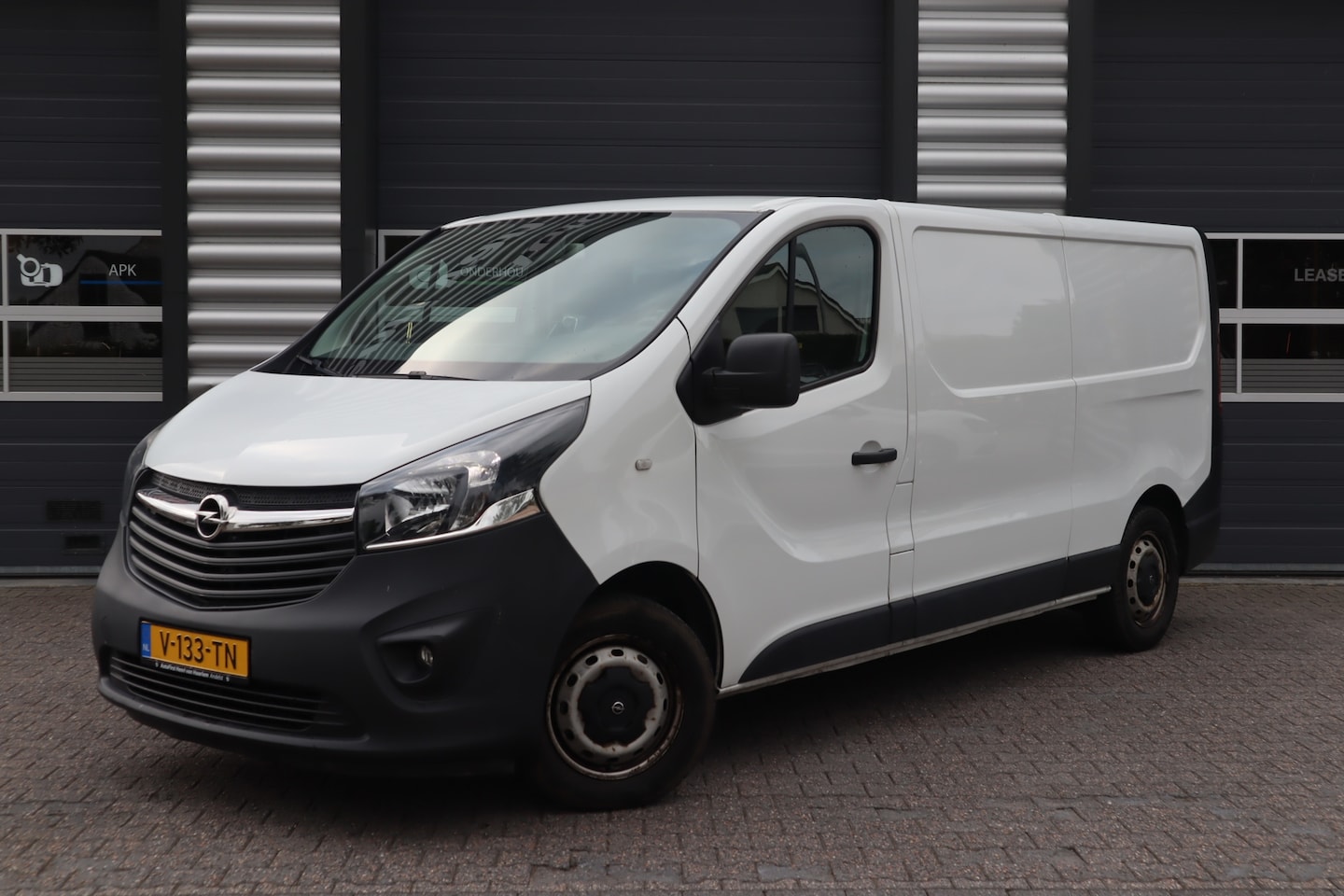 Opel Vivaro - 1.6 CDTI L2H1 Edition EcoFlex 1.6 CDTI L2H1 Edition EcoFlex - AutoWereld.nl