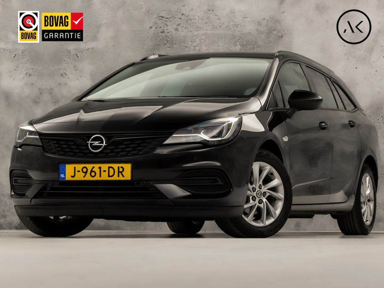 Opel Astra Sports Tourer - 1.2 Elegance Sport (APPLE CARPLAY, GROOT NAVI, CLIMATE, CAMERA, TREKHAAK, SPORTSTOELEN, GE - AutoWereld.nl