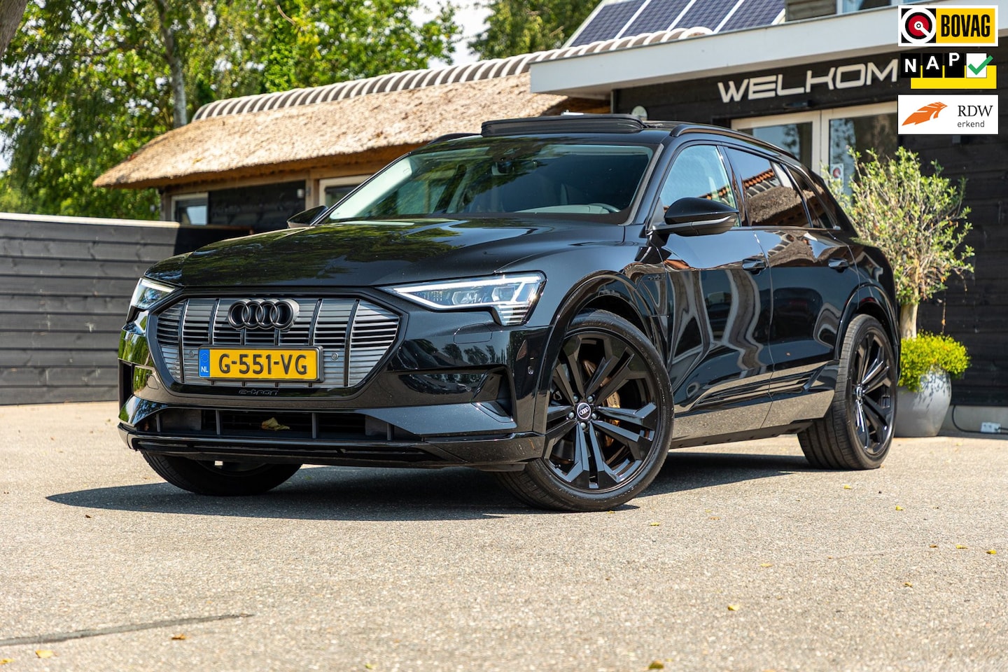 Audi e-tron - E-tron 50 quattro S Line 71 kWh Soh 95% I S Line I Panoramadak I 22" I Adaptive Cruise I L - AutoWereld.nl