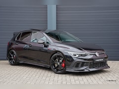 Volkswagen Golf - 8 GTI Clubsport | Pano | Camera | Alcantara | ACC | Deep Black Pearl | Fabrieks garantie