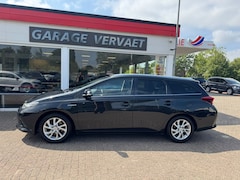 Toyota Auris Touring Sports - 1.8 Hybrid Lease