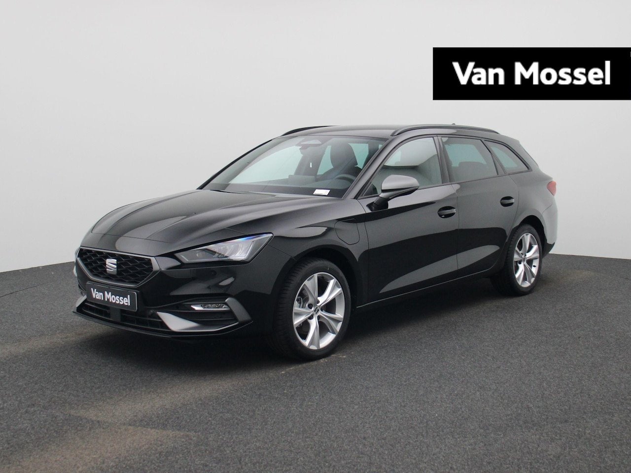 SEAT Leon Sportstourer - 1.5 TSI e-Hybrid FR Business 204 PK | Automaat | LED Koplampen | Trekhaak | Navigatie | Cl - AutoWereld.nl
