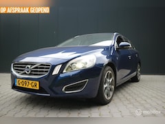 Volvo V60 - 1.6 T3 Ocean Race XENON/LEDER/TREKHAAK/PDC