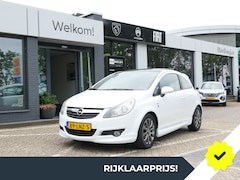 Opel Corsa - 1.4 16V '111' Edition | OPC Line | Panoramadak