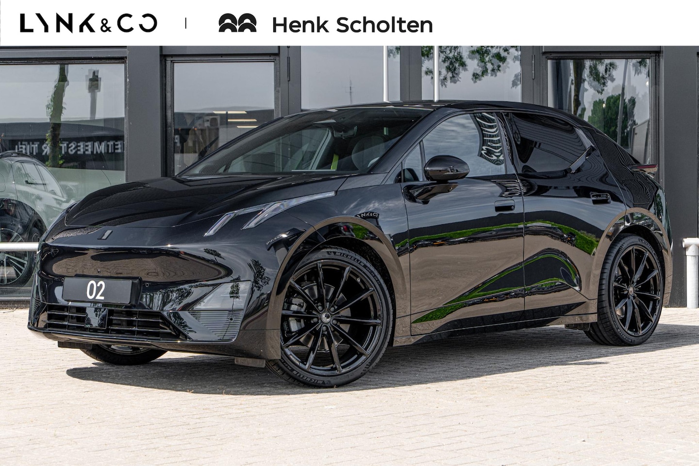 Lynk & Co 02 - More 66 kWh MY27 | HEICO 21" Wielen | HEICO Verlagingsveren | 360 Graden Camera | Harman K - AutoWereld.nl