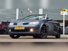 Renault Mégane coupé cabriolet - 1.6i 16V Tech Line Lerenbekleding Nieuwe APK