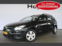 Hyundai i30 CW - 1.4i Blue Active Cool Airco Elektrisch Pakket Direct Leverbaar All in Prijs Inruil Mogelij