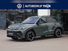Volkswagen Tiguan - 1.5 eHybrid R-Line 204PK / 150kW DSG, 60 maanden / 100.000 km garantie, black style pakket