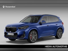BMW X1 - xDrive25e M-Sport Pro | Trekhaak | Comfort Access| Panoramadak | 20" | Verwarmd stuurwiel