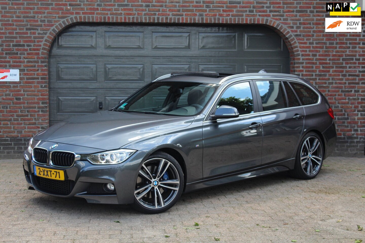 BMW 3-serie Touring - 320i M-sport - M-performance - Pano - Automaat - Nieuwstaat! - AutoWereld.nl