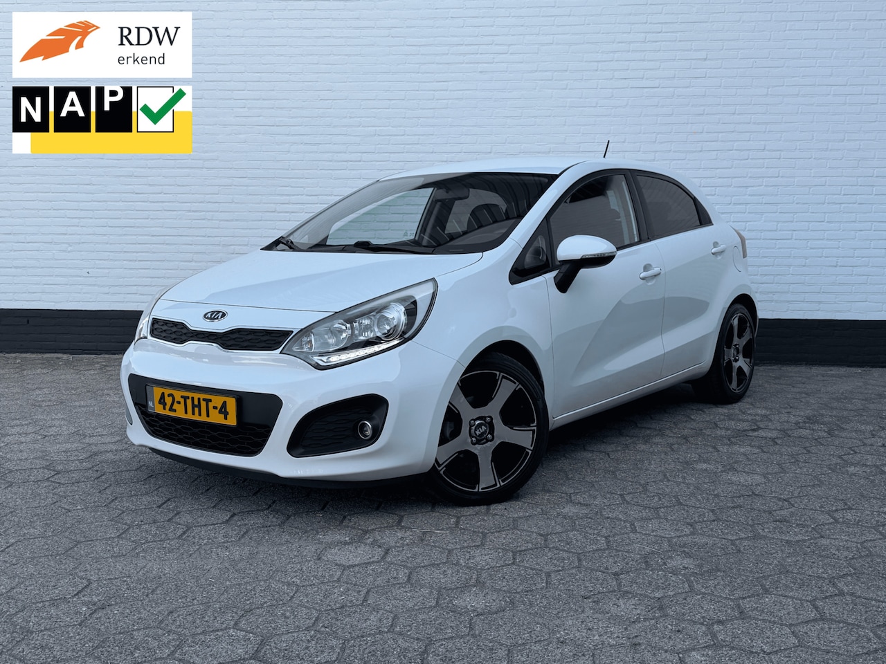 Kia Rio - 1.2 CVVT Plus Pack l AIRCO l LM-VELGEN l NETTE STAAT! - AutoWereld.nl