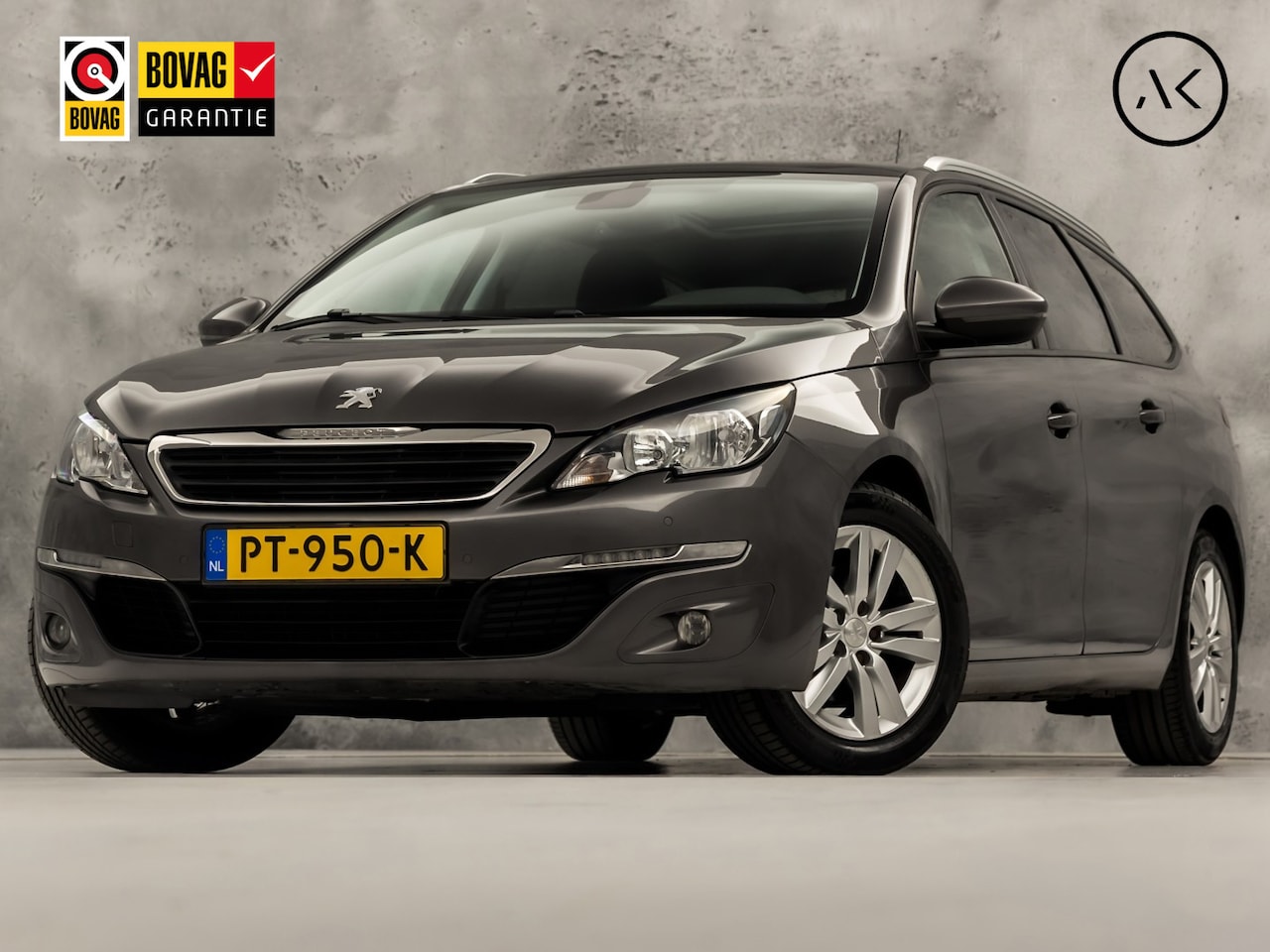 Peugeot 308 SW - 1.2 PureTech Sport (PANORAMADAK, NAVIGATIE, PARKEERSENSOREN, SPORTSTOELEN, GETINT GLAS, CR - AutoWereld.nl