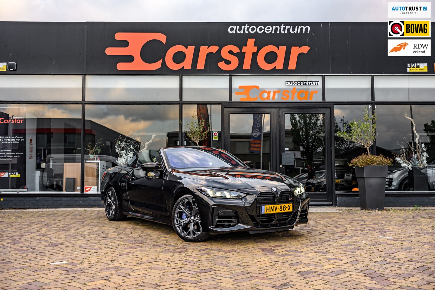 BMW 4-serie Cabrio - M440i xDrive|M-PAKKET|HEAD UP|CAM - AutoWereld.nl