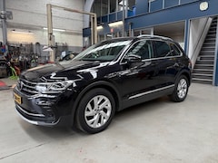Volkswagen Tiguan - 1.5 TSI 150pk DSG Elegance Apple carplay / Android auto | Virtual cockpit | Naviatie | Cli