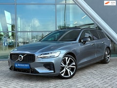 Volvo V60 - 2.0 T6 Recharge AWD R-Design 340pk Panoramadak / Trekhaak / Camera