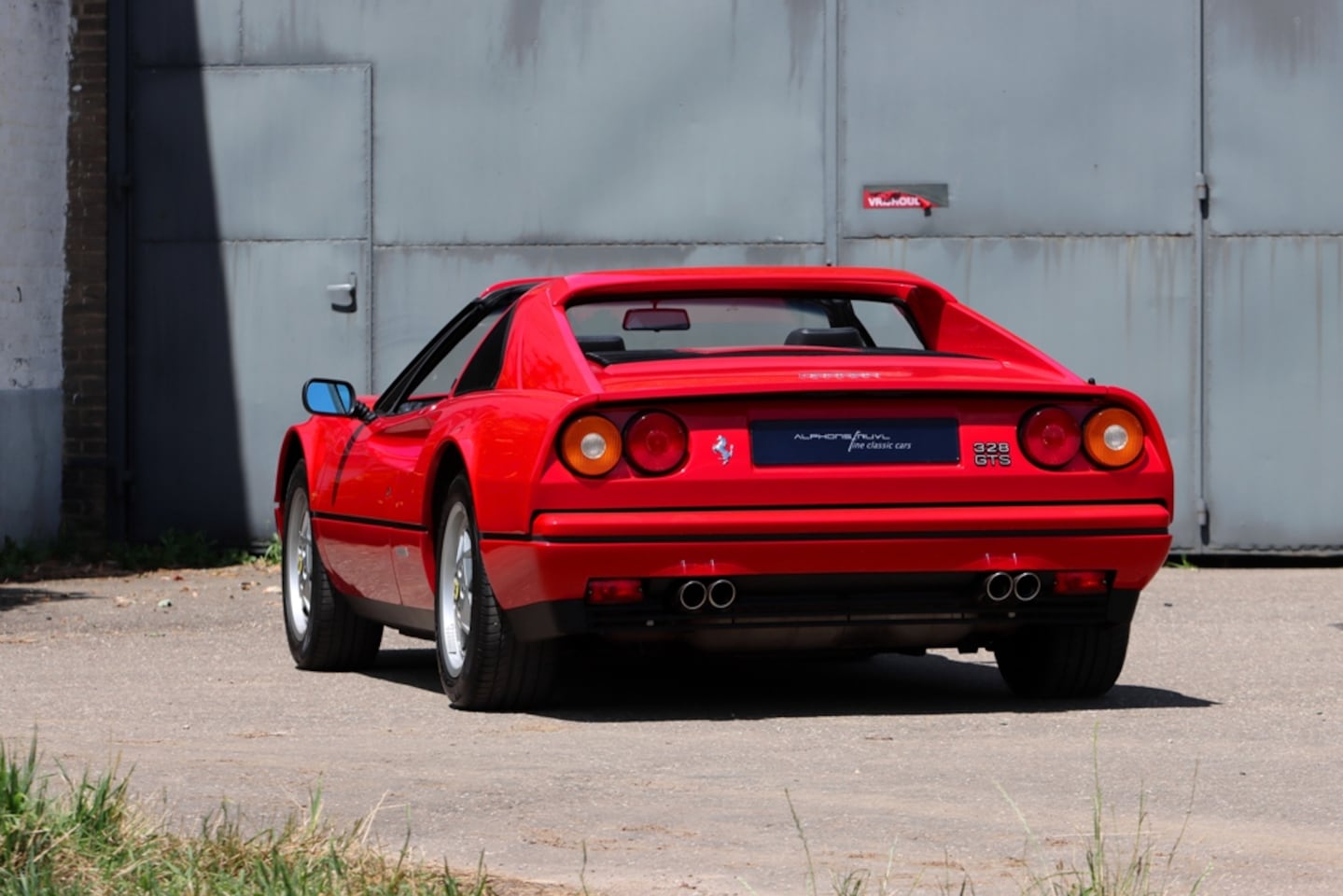 Ferrari 328 - GTS Delivered new by Ferrari Kroymans - AutoWereld.nl