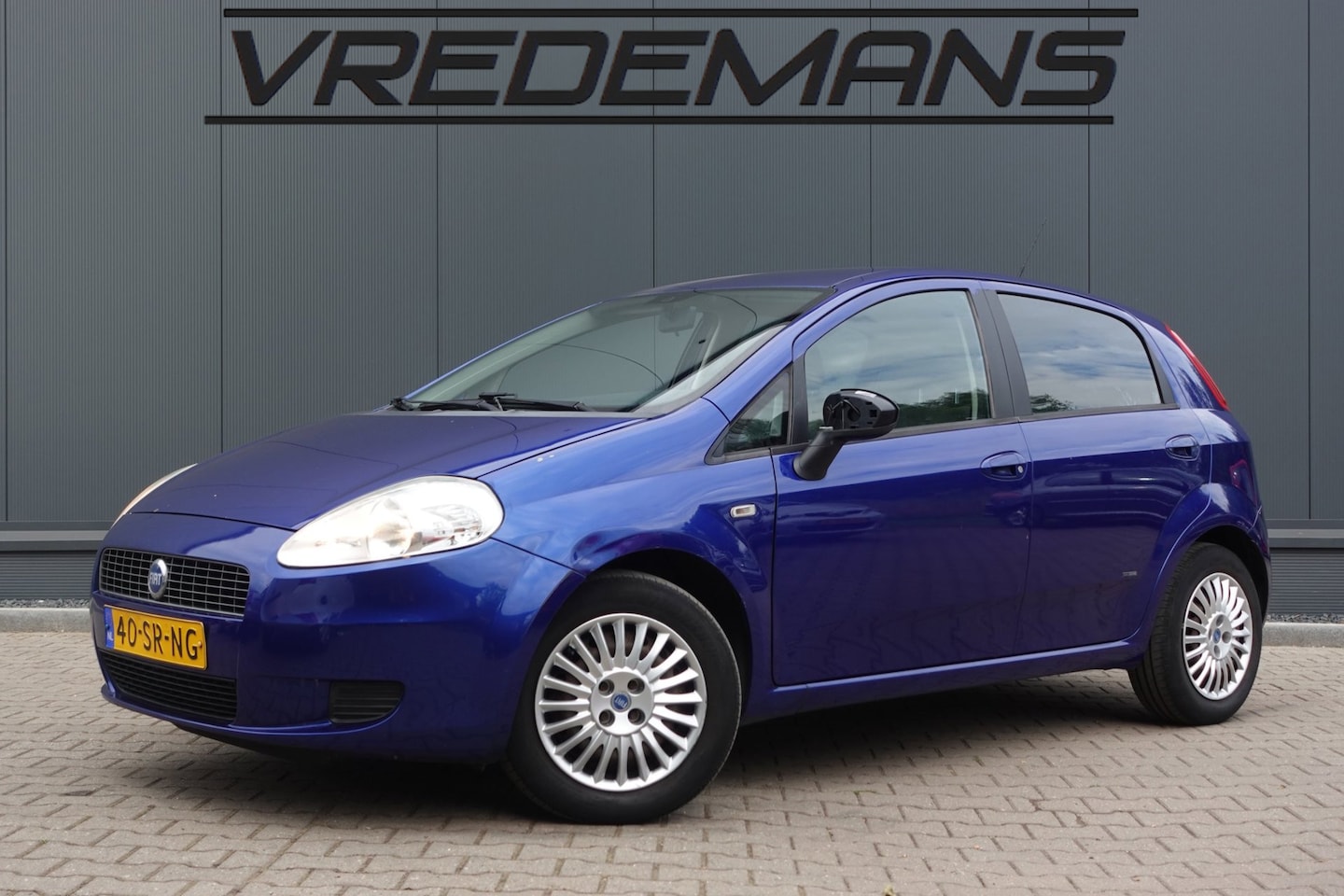Fiat Grande Punto - 1.4-16V Dynamic 1.4-16V Dynamic - AutoWereld.nl