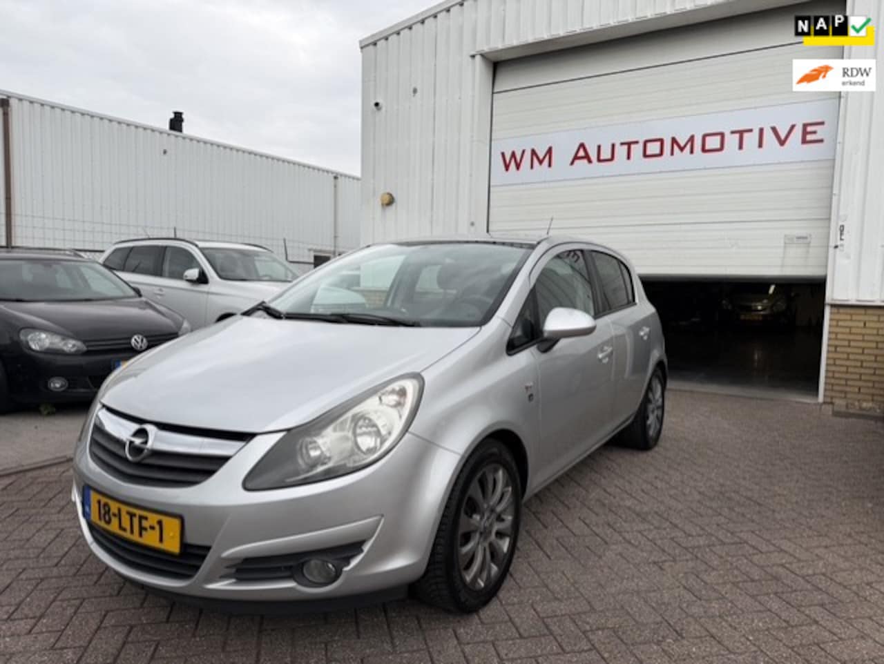 Opel Corsa - 1.2-16V '111' Edition AIRCO - AutoWereld.nl