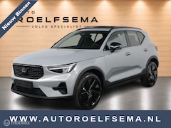 Volvo XC40 - 2.0 B4 Plus Black Edition|Lounge Pakket|Panoramisch dak