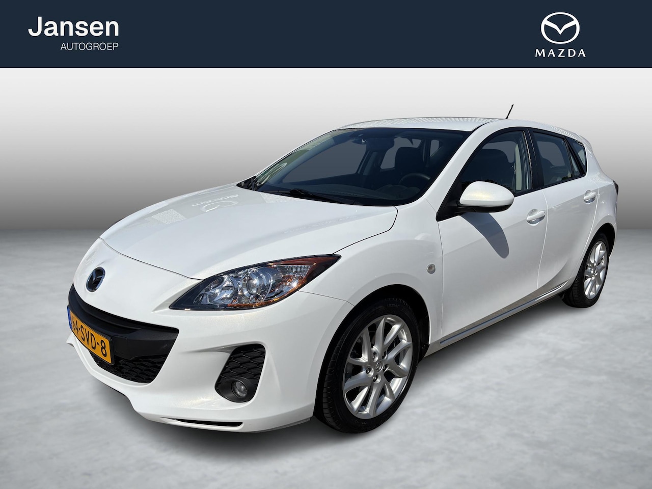 Mazda 3 - HB 1.6 Navigator , Navi, Clima, Cruise, PDC, LMV 17 Inch, Bluetooth, Stoelverwarming, RVM - AutoWereld.nl