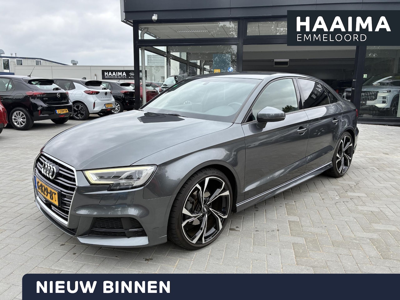 Audi A3 Limousine - 35 TFSI CoD Advance Sport Automaat | S-Line Pack | ECC | Navigatie | Parkpilot | Elektrisc - AutoWereld.nl