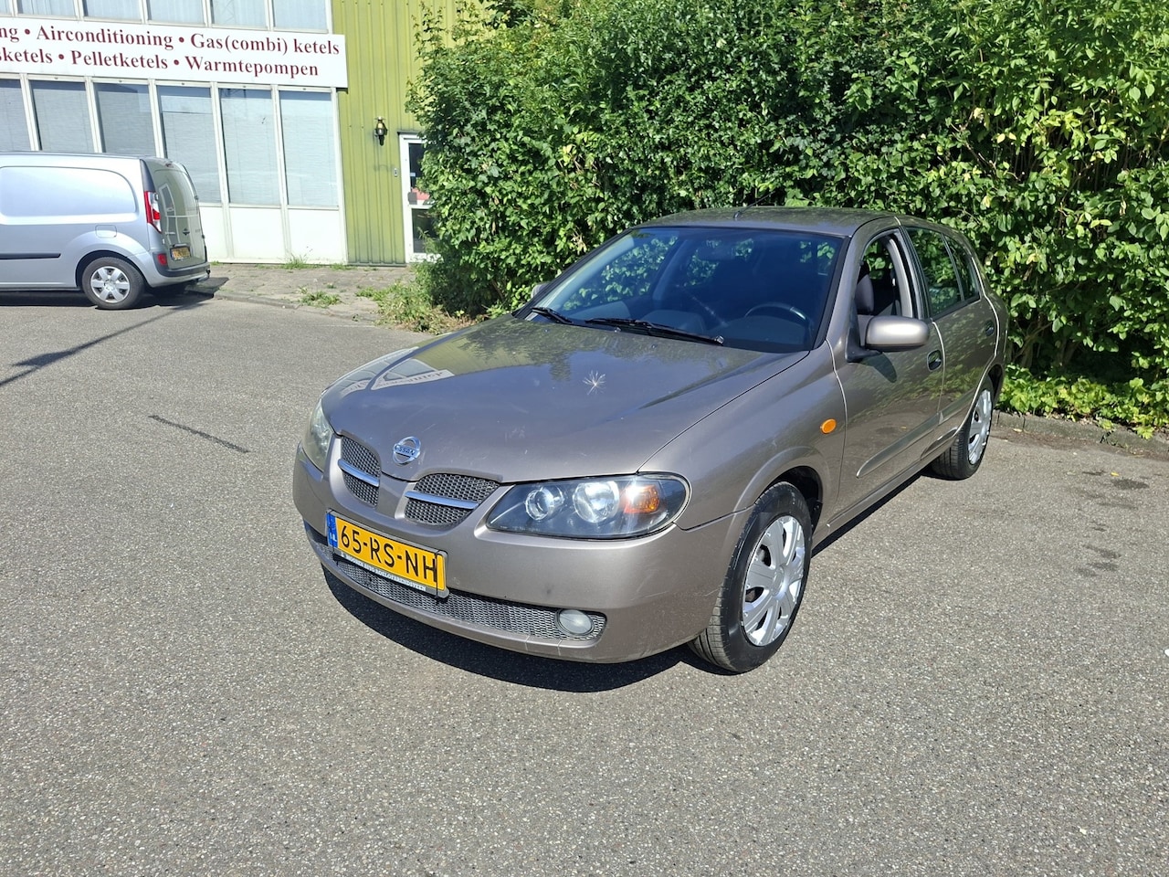 Nissan Almera - 1.5 Acenta 1.5 Acenta - AutoWereld.nl