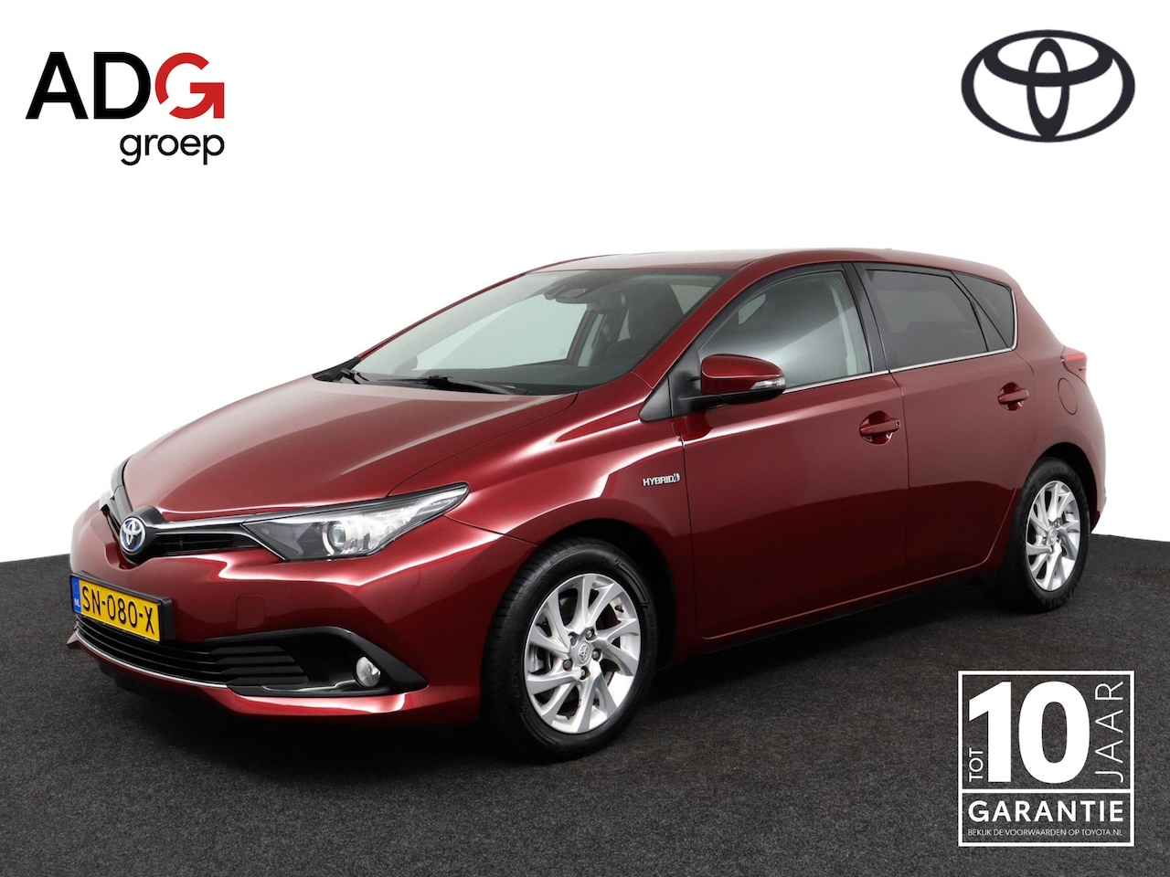 Toyota Auris - 1.8 Hybrid Business Plus | Navigatie | Trekhaak | - AutoWereld.nl