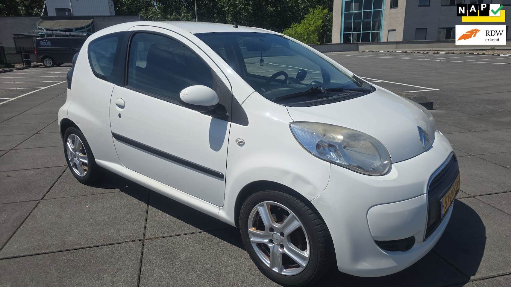 Citroën C1 - €1699,-1.0-12V Selection Apk 2027 1 Jaar Airco - AutoWereld.nl