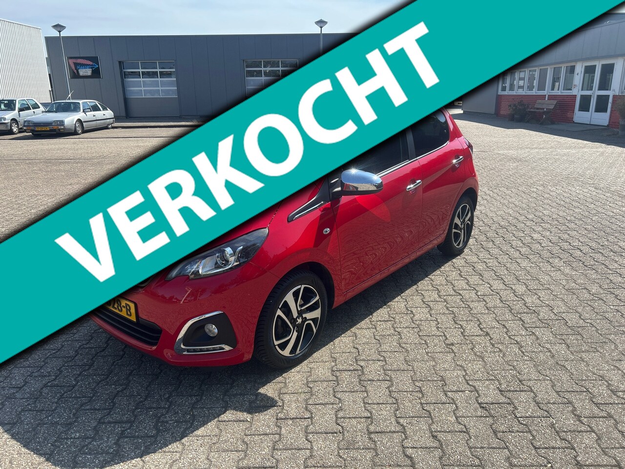 Peugeot 108 - 1.0 e-VTi Allure Nederlandse auto met weinig km! - AutoWereld.nl