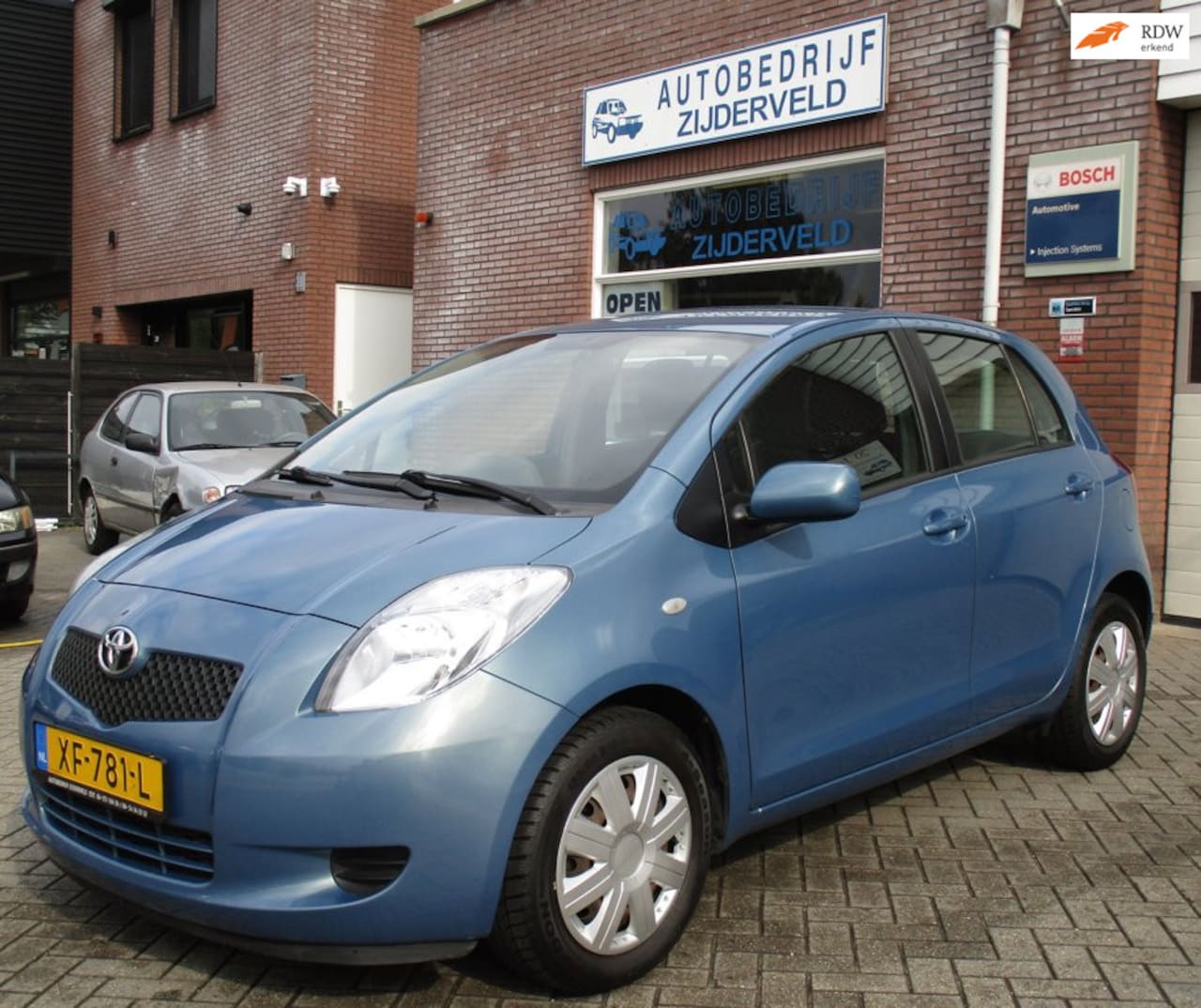 Toyota Yaris - 1.3 VVT-i Terra 1.3 VVTi Terra - AutoWereld.nl