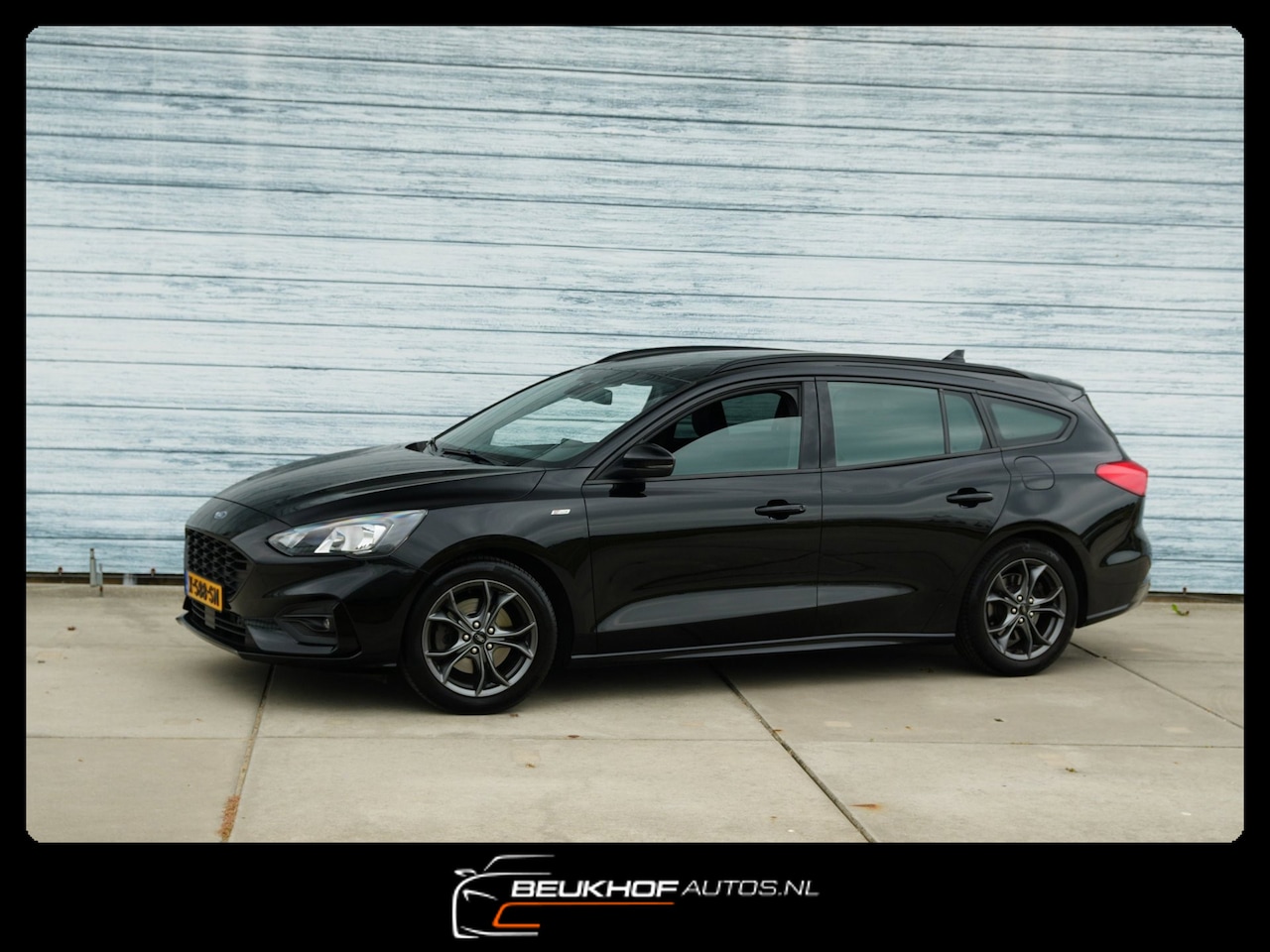 Ford Focus Wagon - 1.0 EcoBoost ST Line Business Carplay Navi - AutoWereld.nl