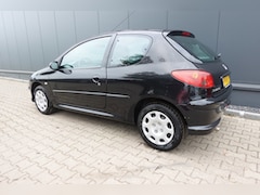 Peugeot 206 - 1.4 Forever