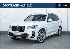 BMW X3 - xDrive20i High Executive M Sport Automaat / Trekhaak / Sportstoelen / Laserlight / Achteru