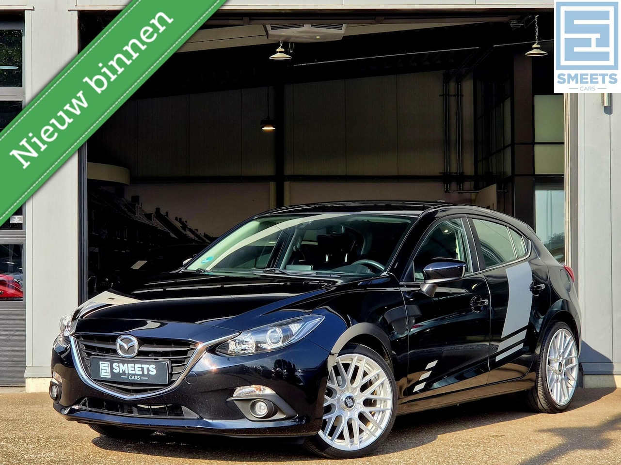 Mazda 3 - 1.5 TS 100PK |Clima|Cruise|Navi|Lmv|ESP|62.000!! - AutoWereld.nl