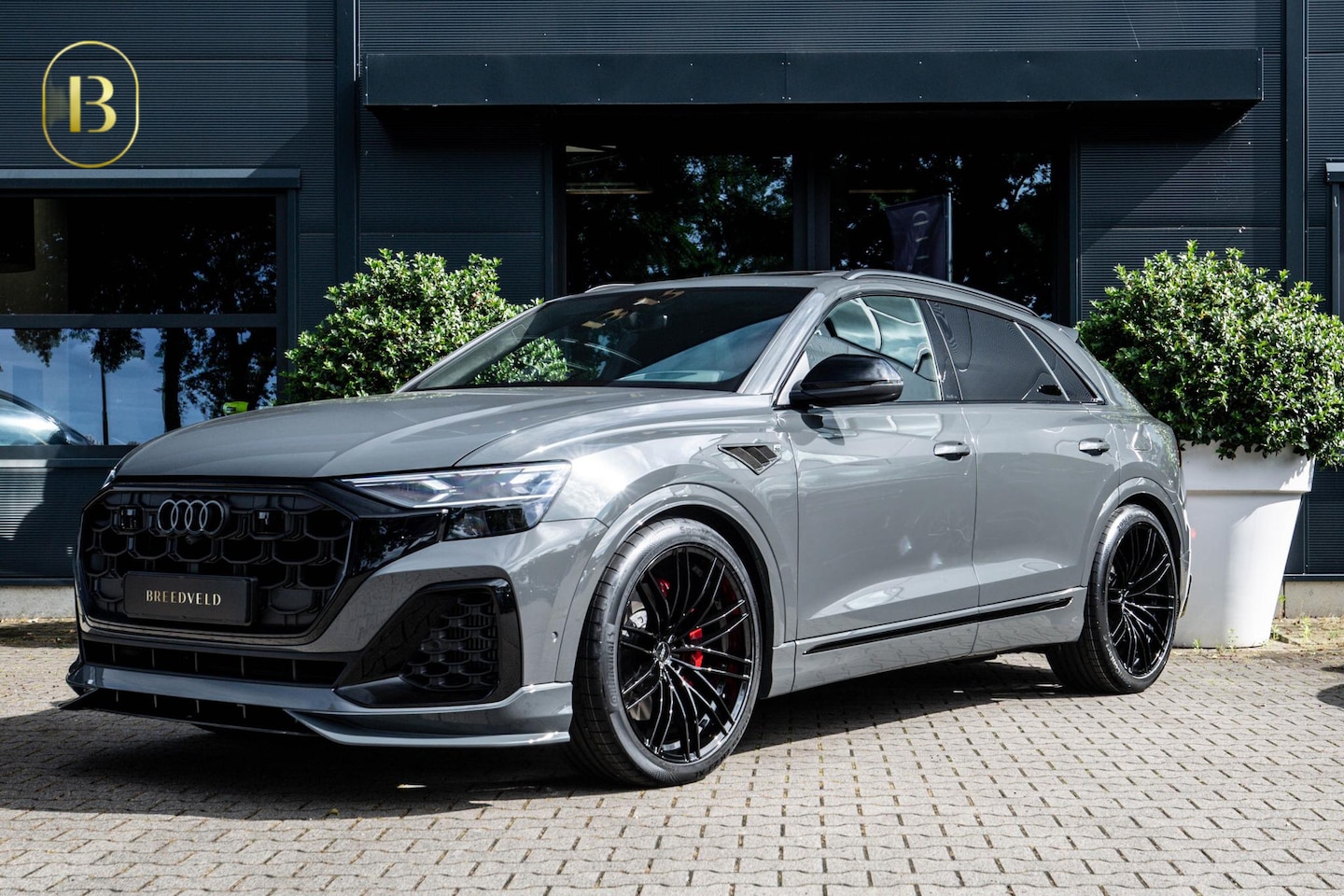 Audi Q8 - 60 TFSI e Competition 490pk, ABT, Nimbus grey, Full-options 2026 - AutoWereld.nl
