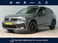 Volkswagen Tiguan Allspace - 1.5 TSI Highline Business R 7p. Matrix-LED | Panorama | Trekhaak | 20"Lm 62