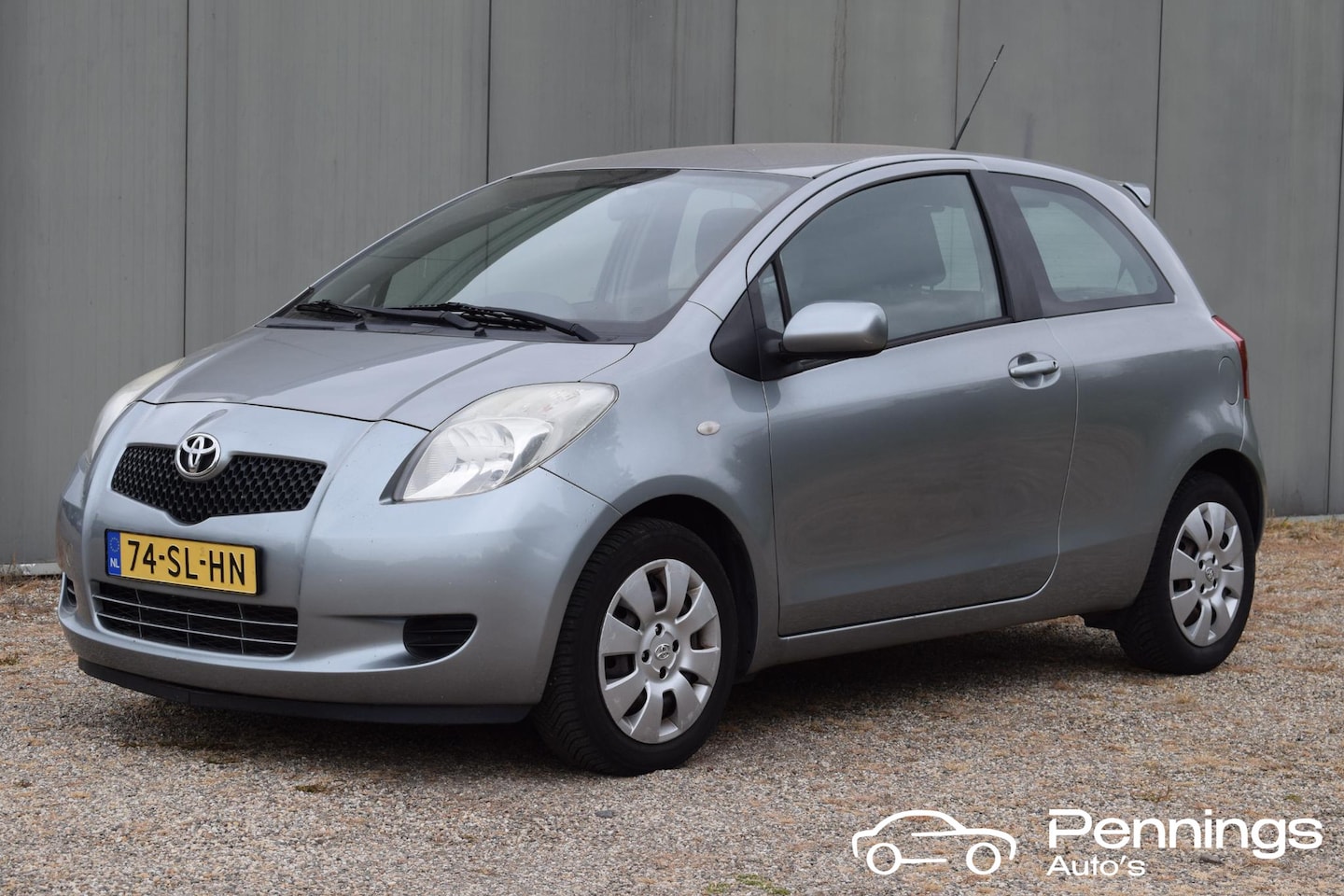 Toyota Yaris - 1.3 VVTi Sol MMT 1.3 VVTi Sol MMT - AutoWereld.nl
