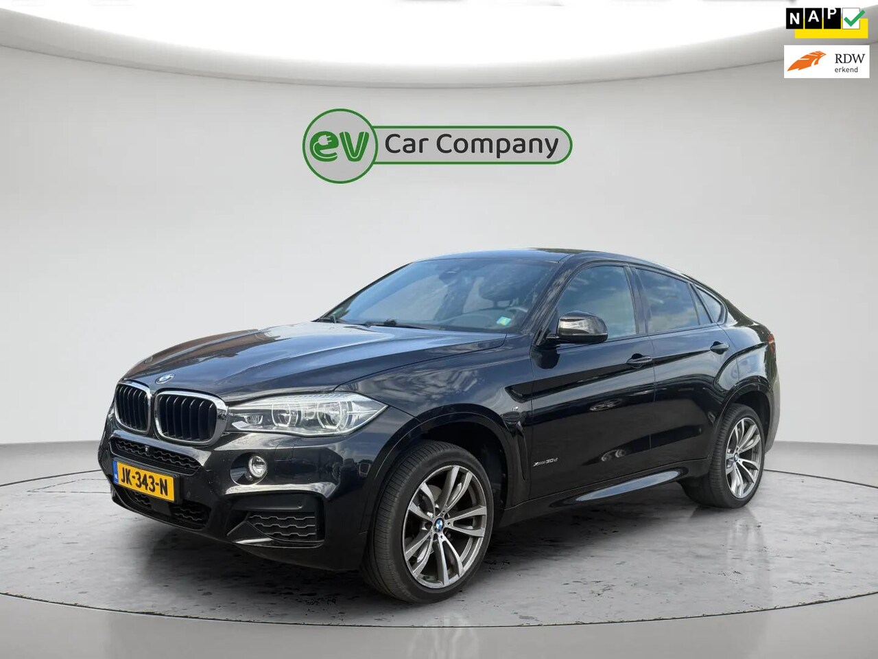 BMW X6 - XDrive30d High Executive | M Sport pakket | Panoramadak | Volleder | Headup | Memory Seats - AutoWereld.nl