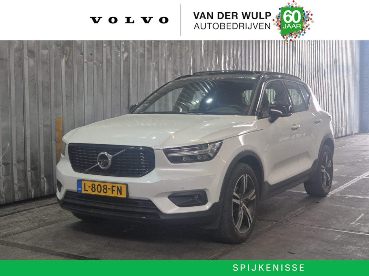 Volvo XC40 - T3 163PK R-Design | Trekhaak | Schuifdak | Harman/Kardon - AutoWereld.nl