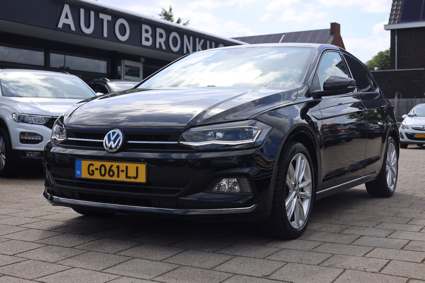Volkswagen Polo - 1.0 TSI HIGHLINE | AUT | ACC | ECC | CARPLAY | LED - AutoWereld.nl