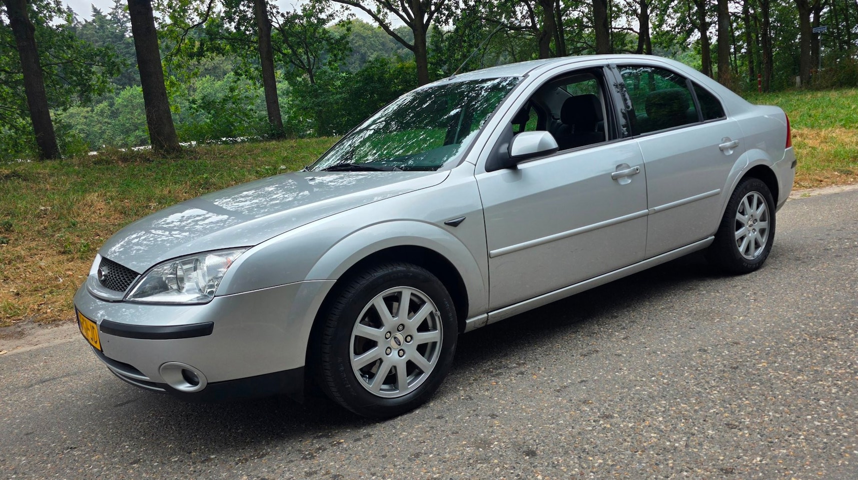 Ford Mondeo - 1.8-16V First Edition 1.8-16V First Edition - AutoWereld.nl
