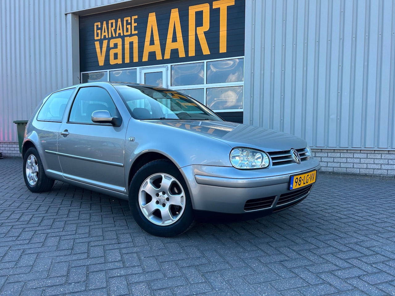 Volkswagen Golf - 1.6-16V | AIRCO | SCHERM | CRUISE | - AutoWereld.nl
