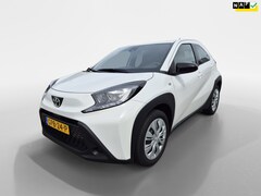 Toyota Aygo X - 1.0 VVT-i MT Play | carplay | camera | 10.000 km