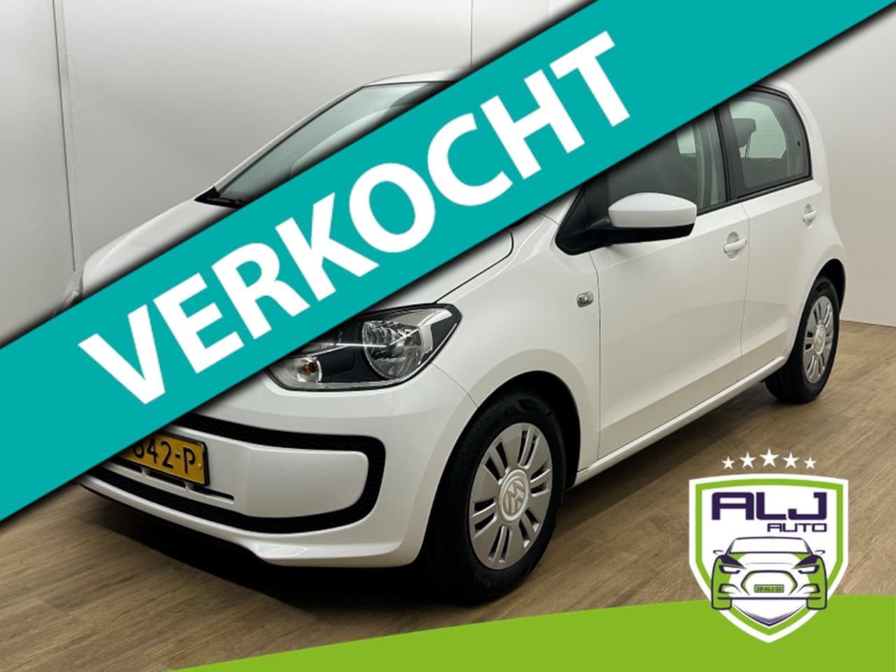 Volkswagen Up! - Occasion 1.0 move up! BlueMotion | Wit | Tweedehands Volkswagen Up | Airco | Bluetooth | N - AutoWereld.nl